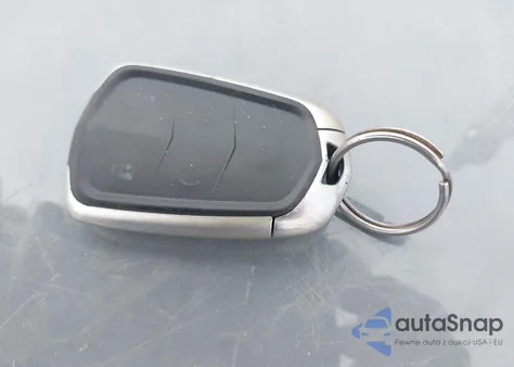 2015 Cadillac Srx Luxury Collection z USA, uszkodzony, nr VIN 3GYFNBE37FS568509